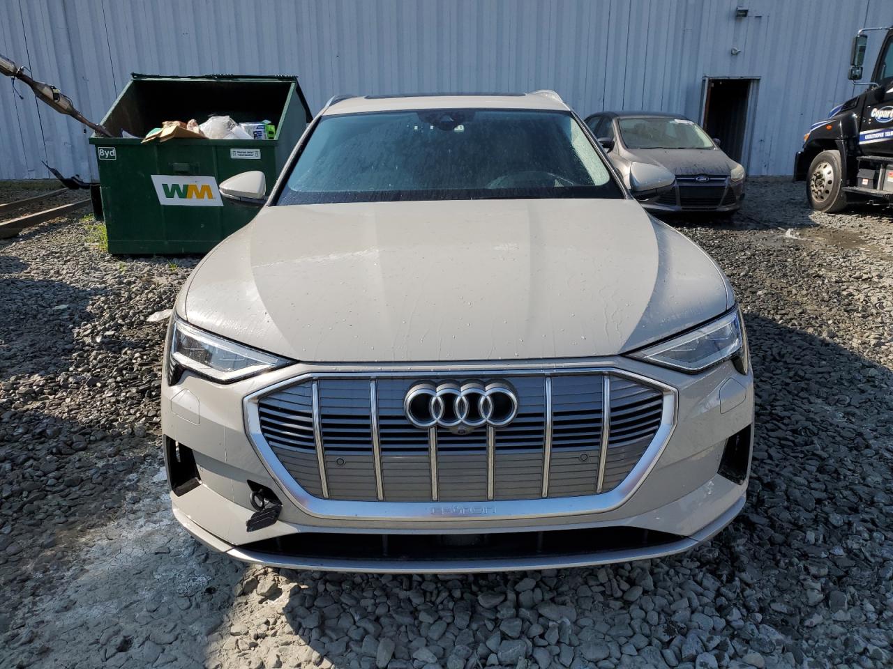 2019 Audi E-Tron Prestige VIN: WA1VAAGE8KB015048 Lot: 68900834