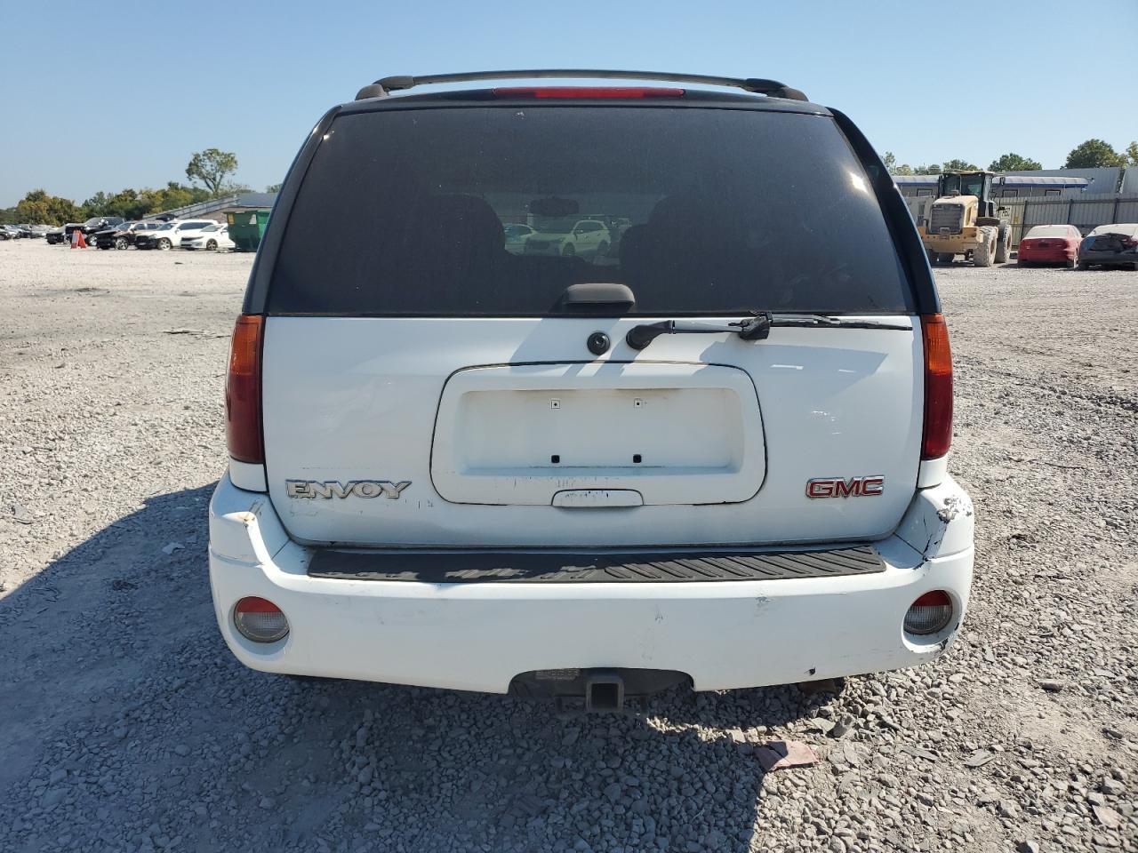 2005 GMC Envoy - Image 6