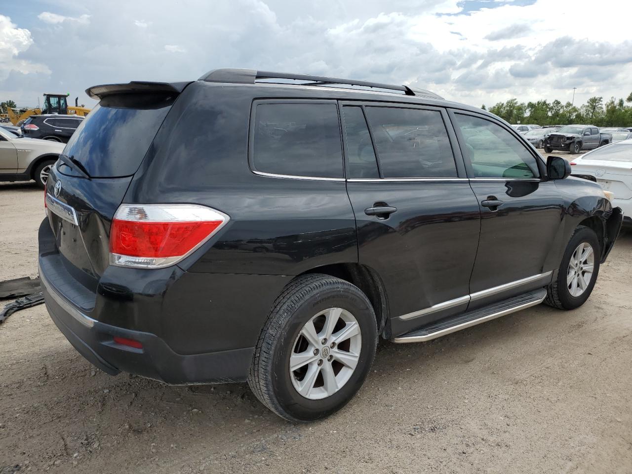 2013 Toyota Highlander Base VIN: 5TDZK3EH1DS125030 Lot: 68445544