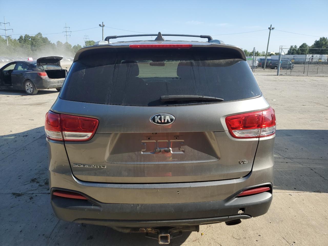 5XYPGDA56GG042897 2016 Kia Sorento Lx