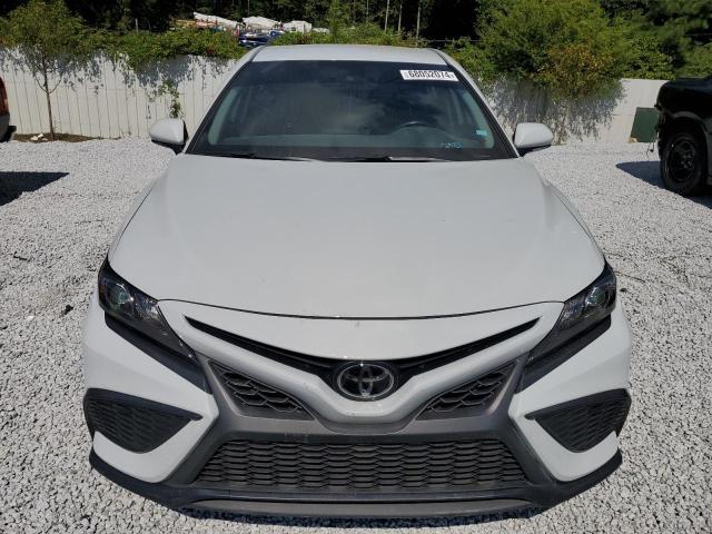  TOYOTA CAMRY 2023 Белый