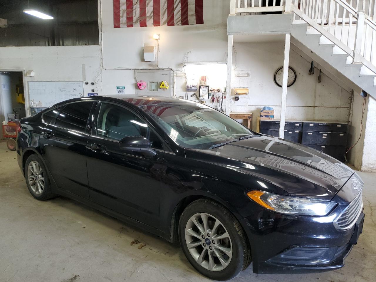2017 Ford Fusion - Image 4