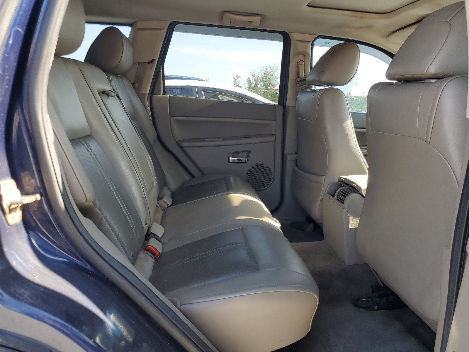 1J4HR58N35C611789 2005 Jeep Grand Cherokee Limited