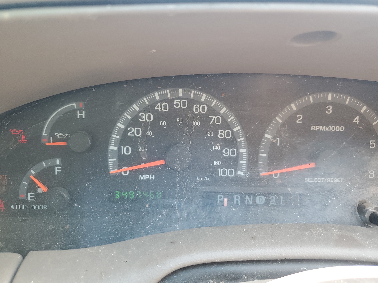 1FTRX18L72NB26417 2002 Ford F150