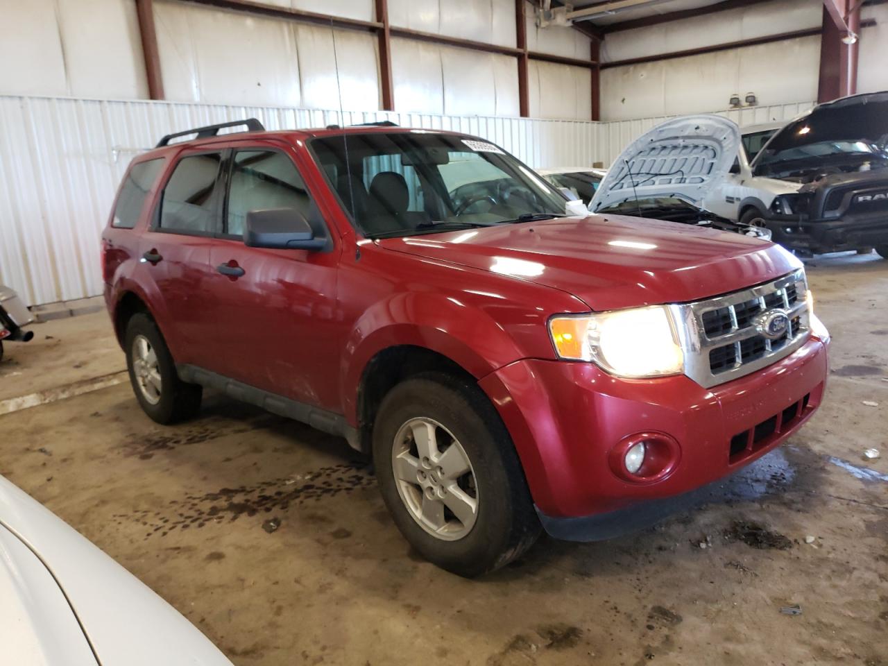 2010 Ford Escape - Image 4