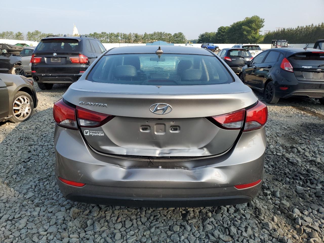 2016 Hyundai Elantra Se VIN: 5NPDH4AE0GH736672 Lot: 64813384