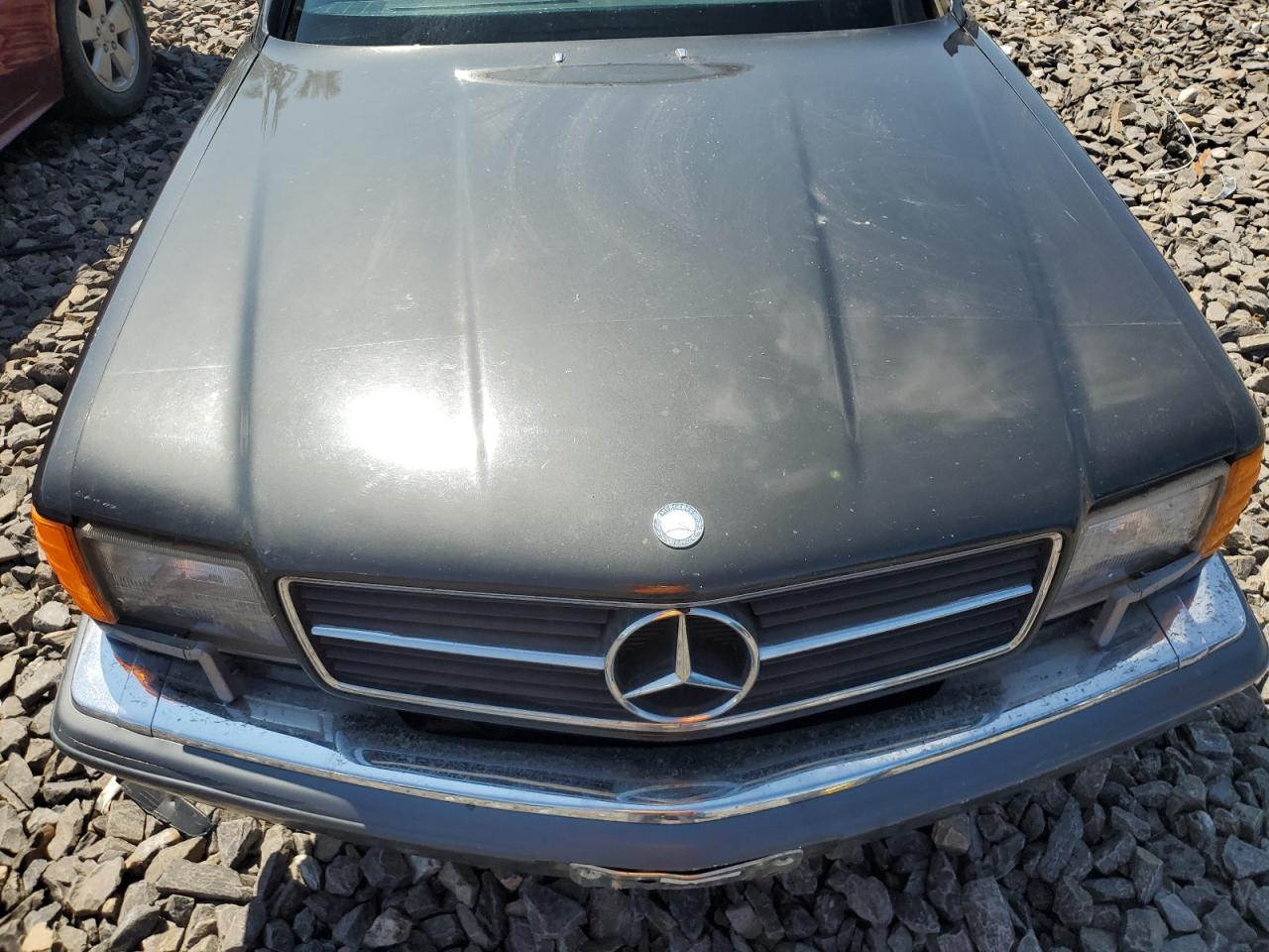 1990 Mercedes-Benz 560 Sec VIN: WDBCA45EXLA500850 Lot: 69131404