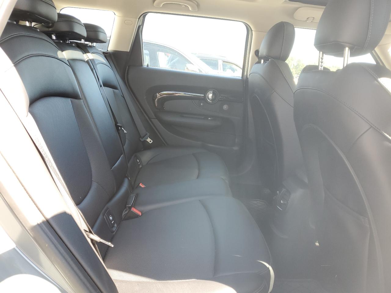 2018 Mini Cooper S Clubman All4 VIN: WMWLU5C54J2F24795 Lot: 68076374