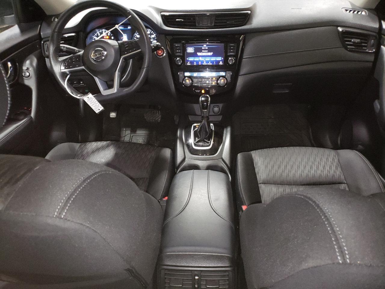 2019 Nissan Rogue - Image 8