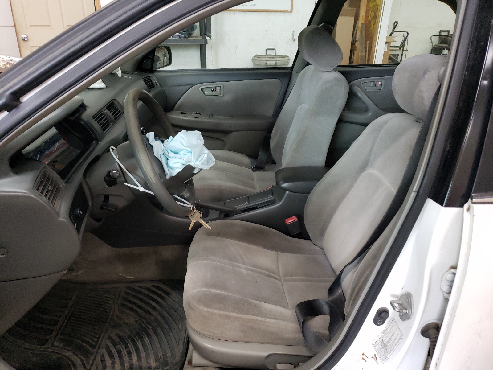 4T1BG22K9XU490399 1999 Toyota Camry Ce