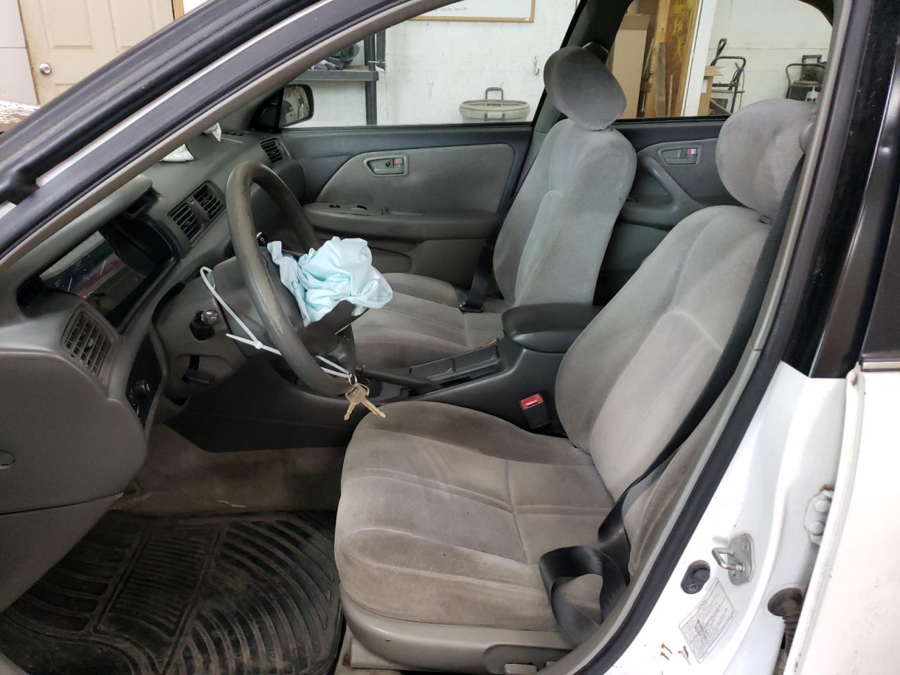 1999 Toyota Camry Ce VIN: 4T1BG22K9XU490399 Lot: 67590874