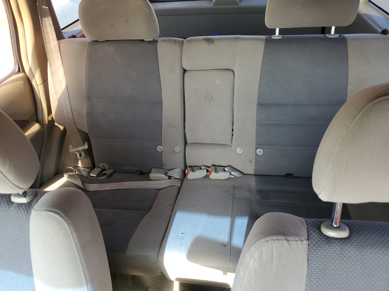 JN8AR07S5YW410663 2000 Nissan Pathfinder Le