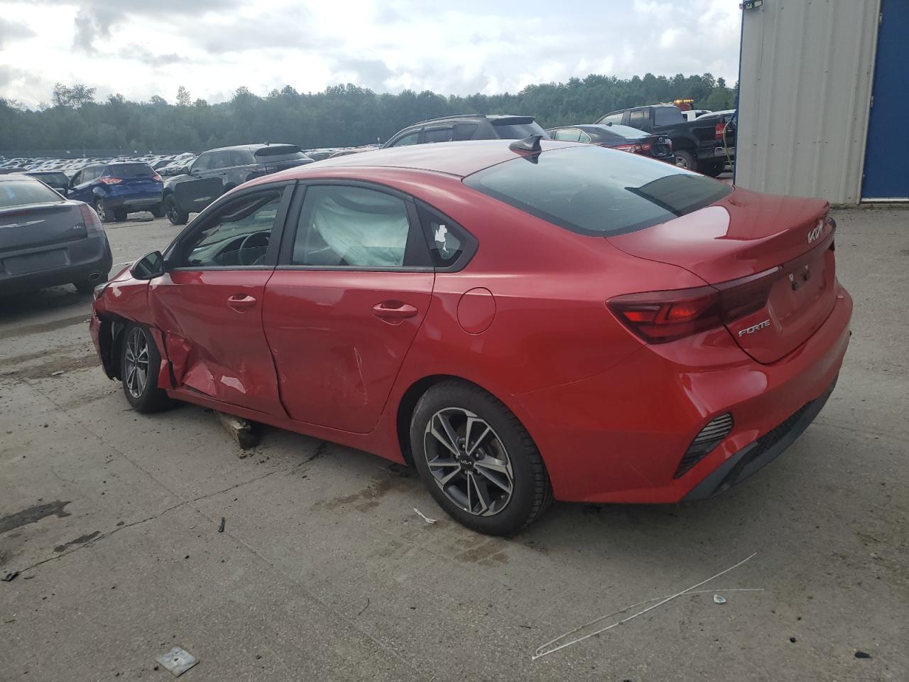 3KPF24AD9NE452024 2022 KIA FORTE - Image 2