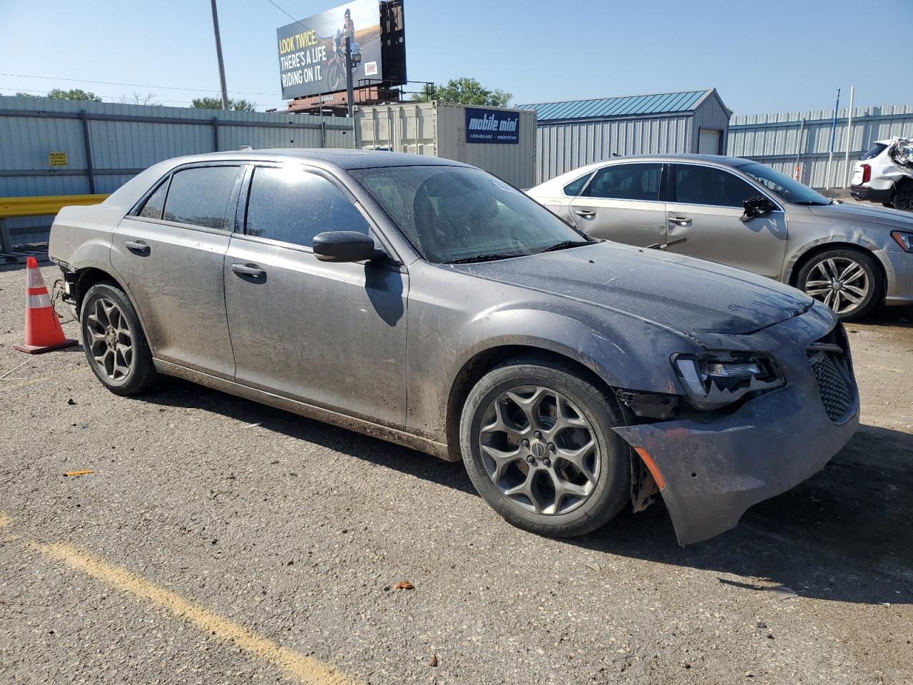 2C3CCAGG8HH522092 2017 Chrysler 300 S