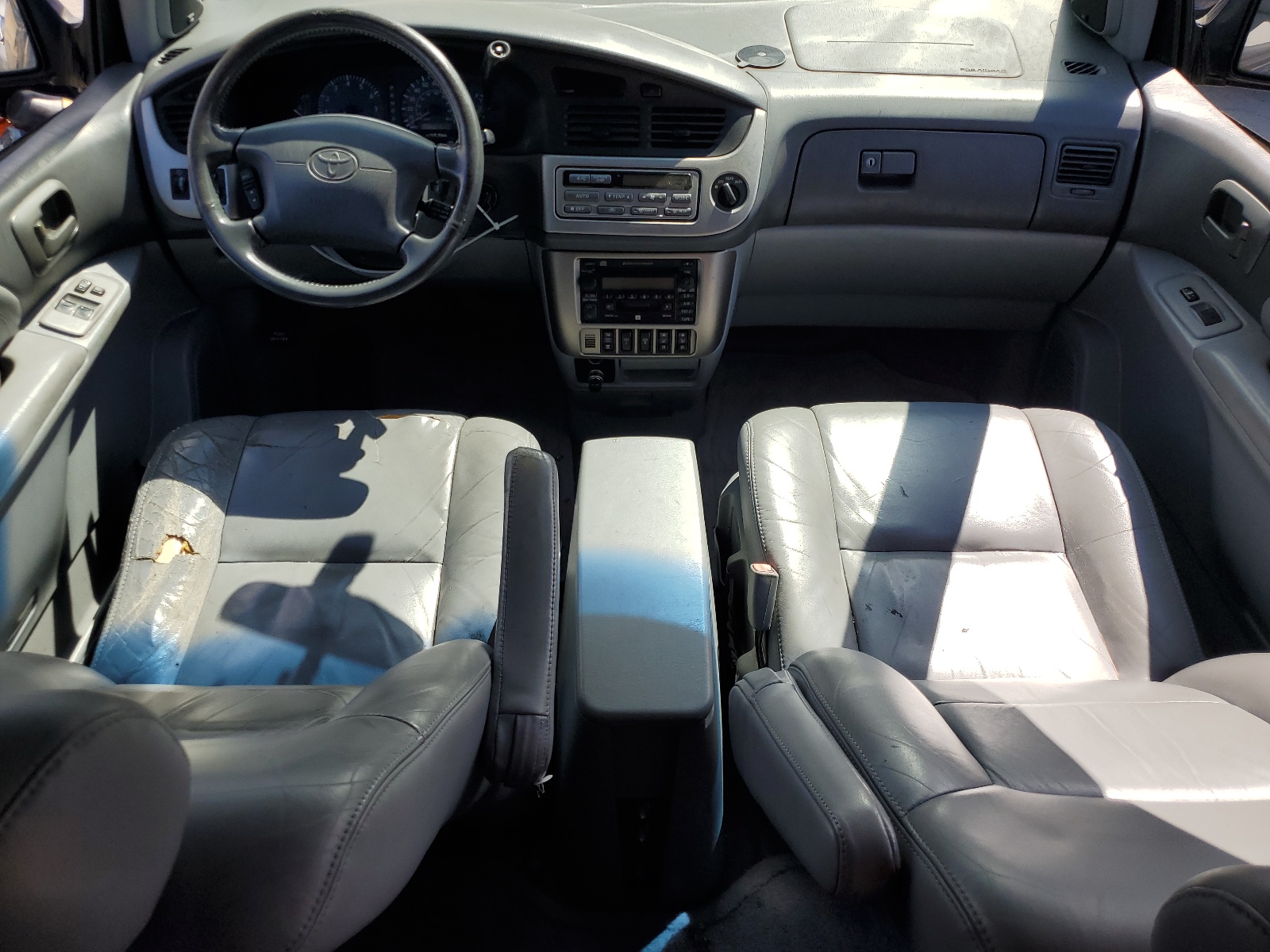 4T3ZF13C31U402125 2001 Toyota Sienna Le