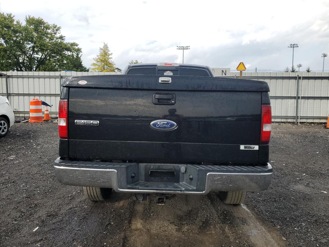 2004 Ford F-150 - Image 6