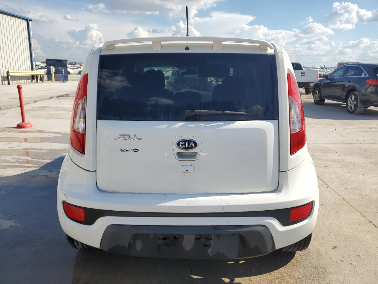 KNDJT2A68C7370859 2012 Kia Soul +