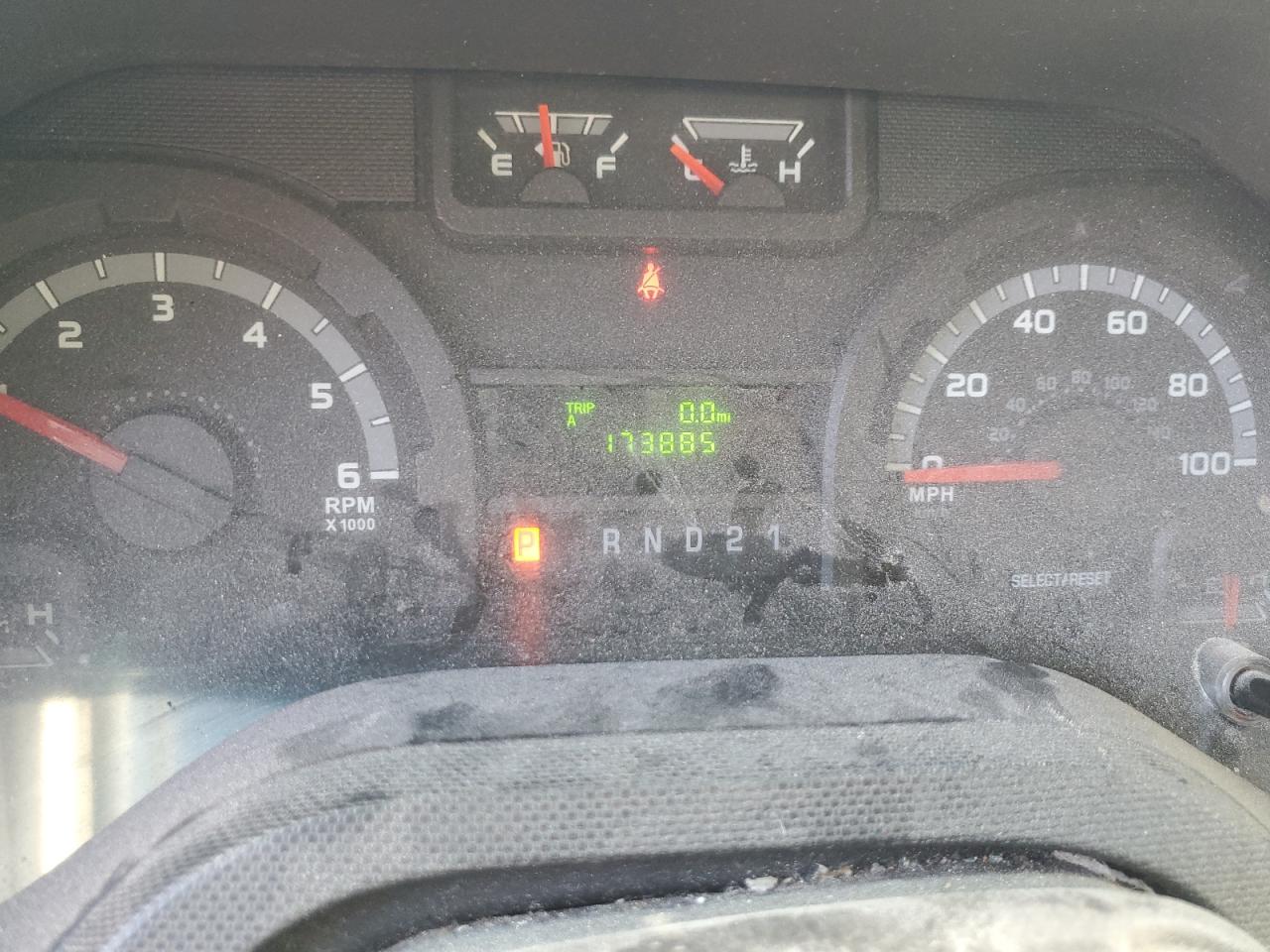 2010 Ford Econoline E250 Van VIN: 1FTNE2EL9ADA17864 Lot: 68482384