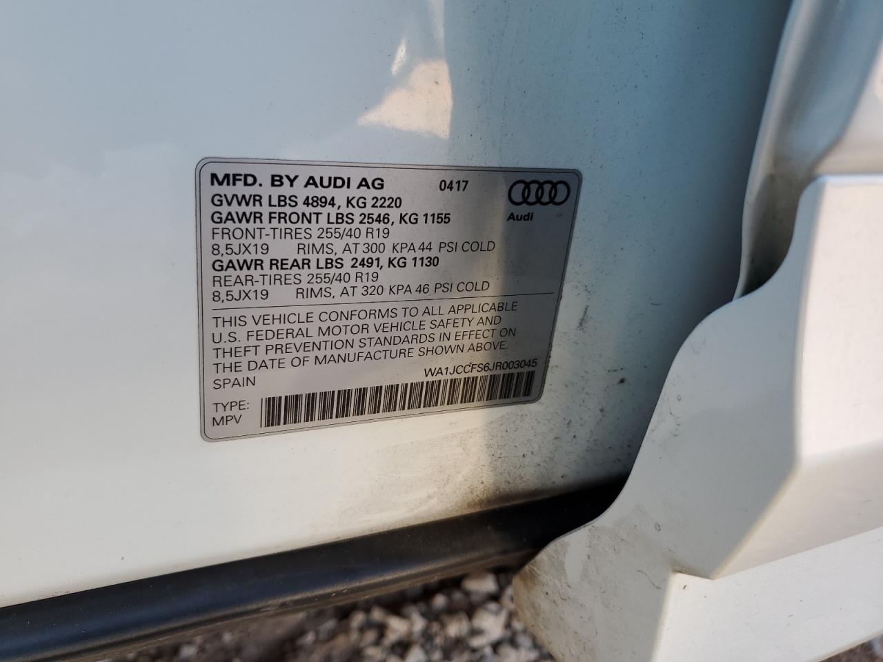 WA1JCCFS6JR003045 2018 Audi Q3 Premium Plus