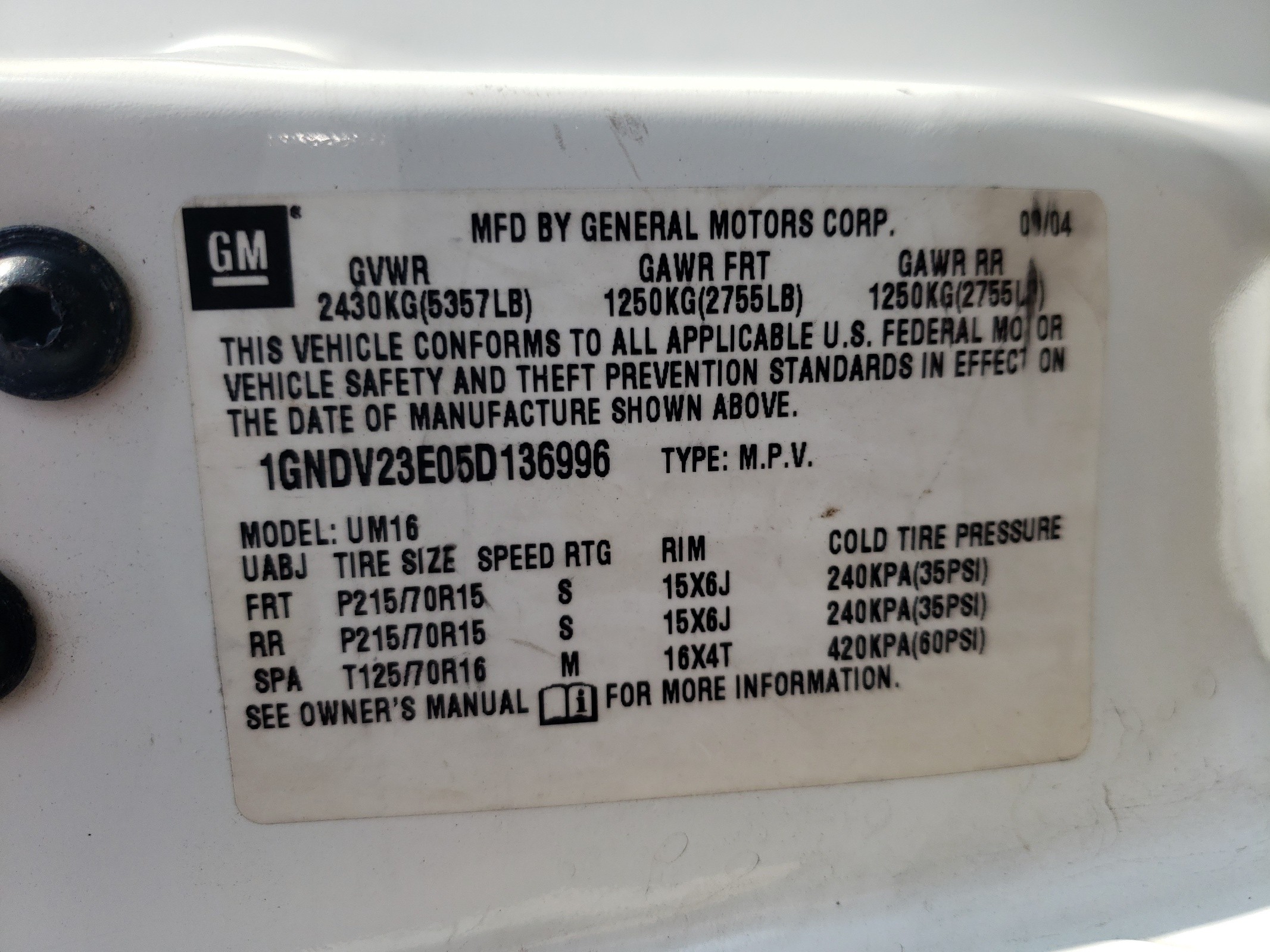 1GNDV23E05D136996 2005 Chevrolet Venture Ls