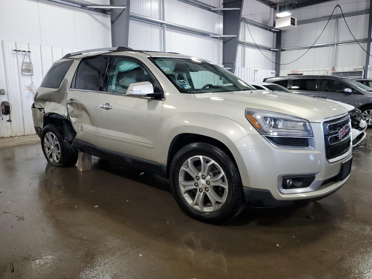 2014 GMC Acadia - Image 4