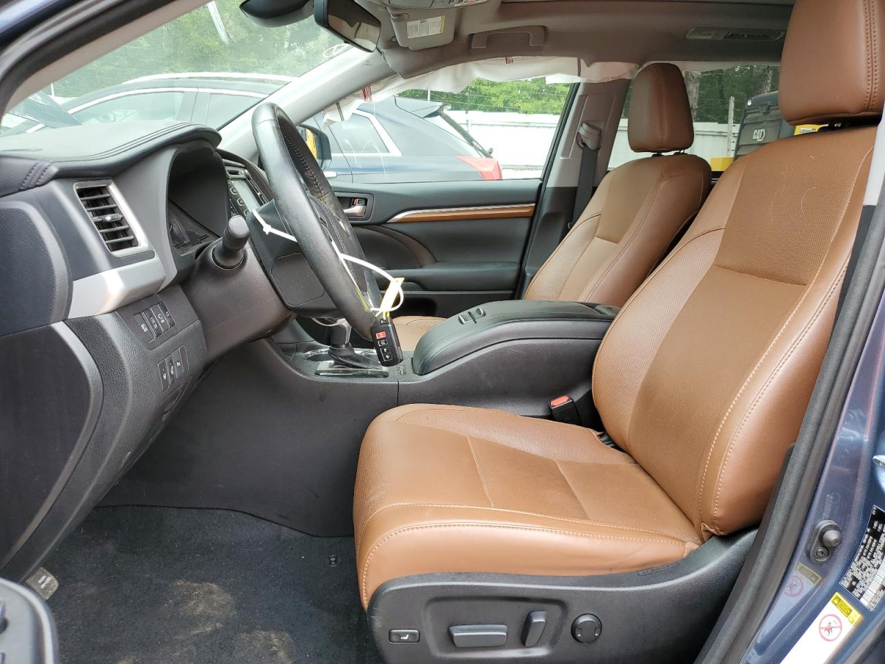 2017 Toyota Highlander Limited VIN: 5TDDZRFH6HS376266 Lot: 59031404