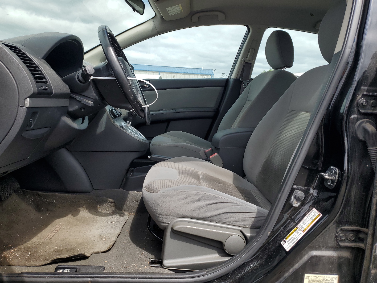 3N1AB6AP9AL675768 2010 Nissan Sentra 2.0