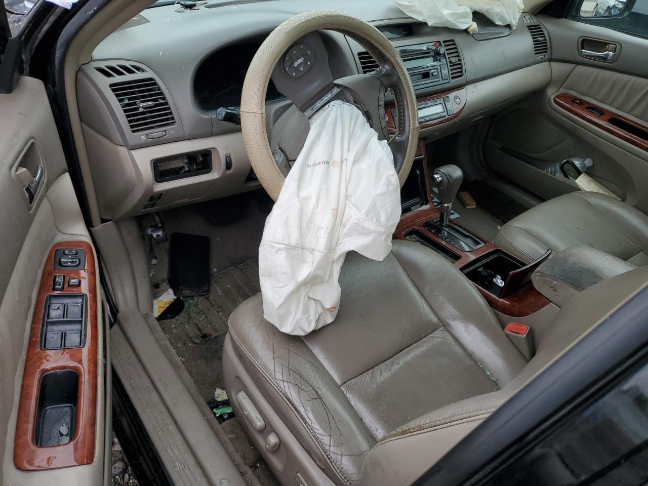 2005 Toyota Camry Le VIN: 4T1BF30K95U088620 Lot: 65818314