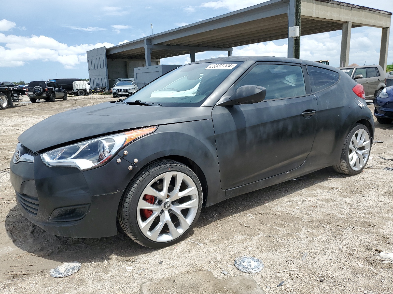 2013 Hyundai Veloster vin: KMHTC6AD4DU155265