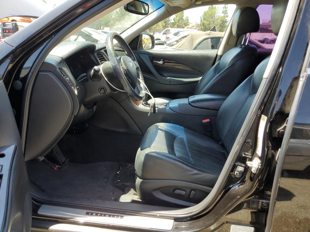 2017 Infiniti QX50 - Image 7