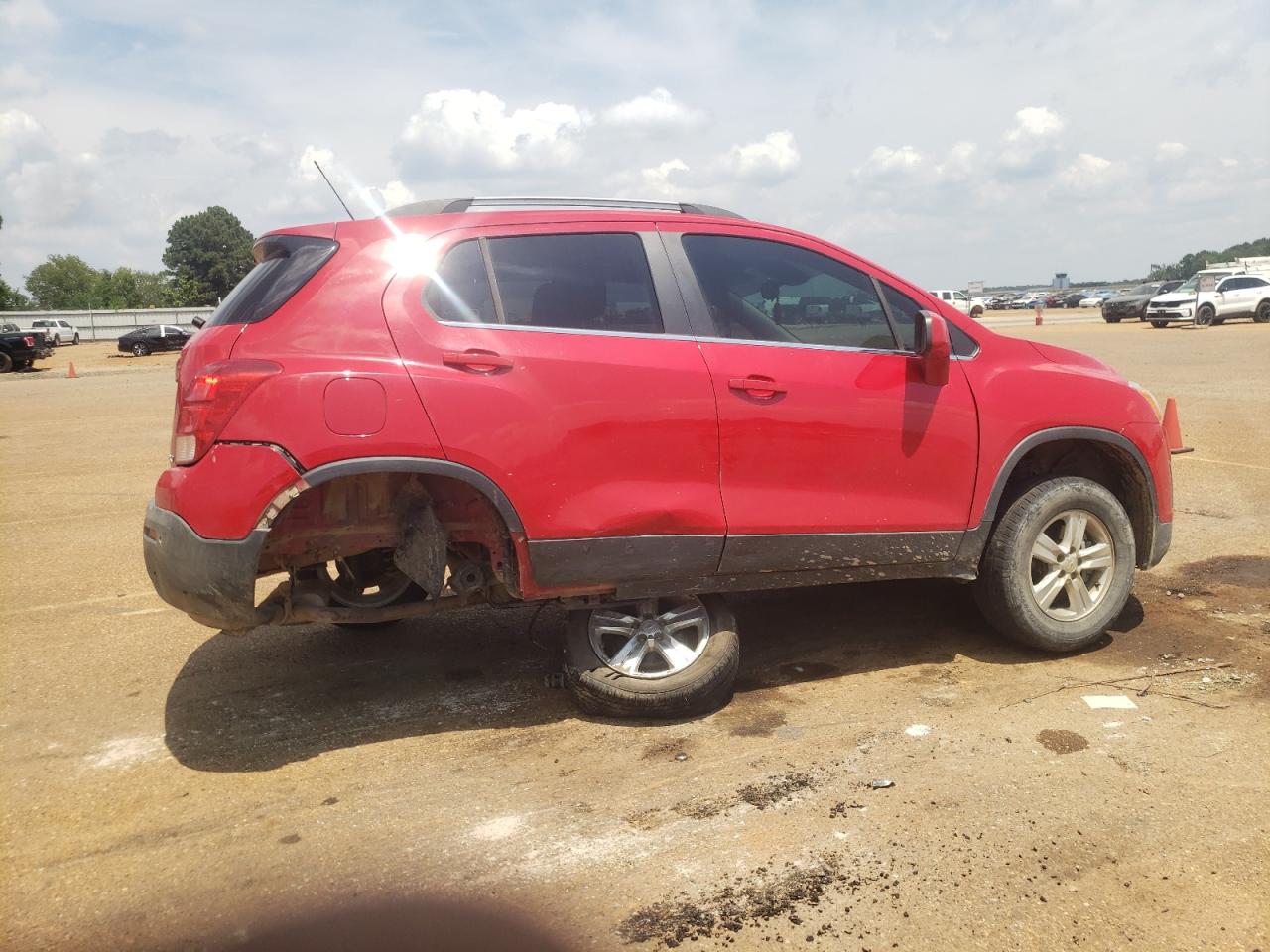 2015 Chevrolet Trax - Image 3