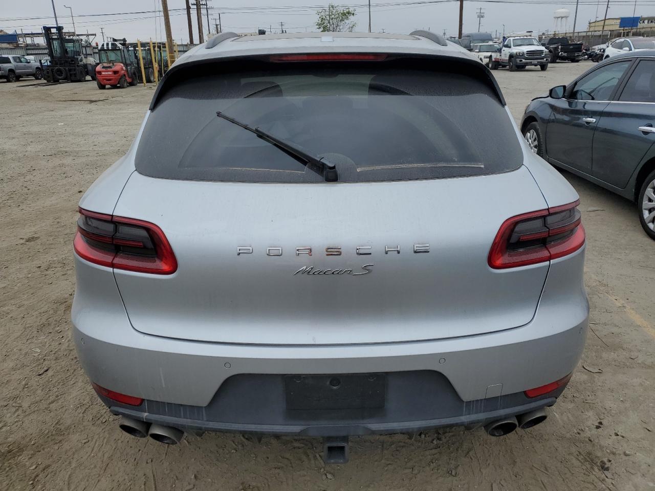 WP1AB2A54HLB16038 2017 Porsche Macan S