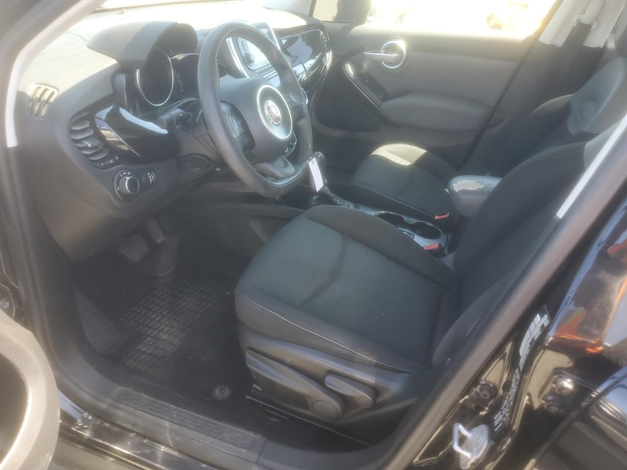 ZFBCFXBT0GP332750 2016 Fiat 500X Easy