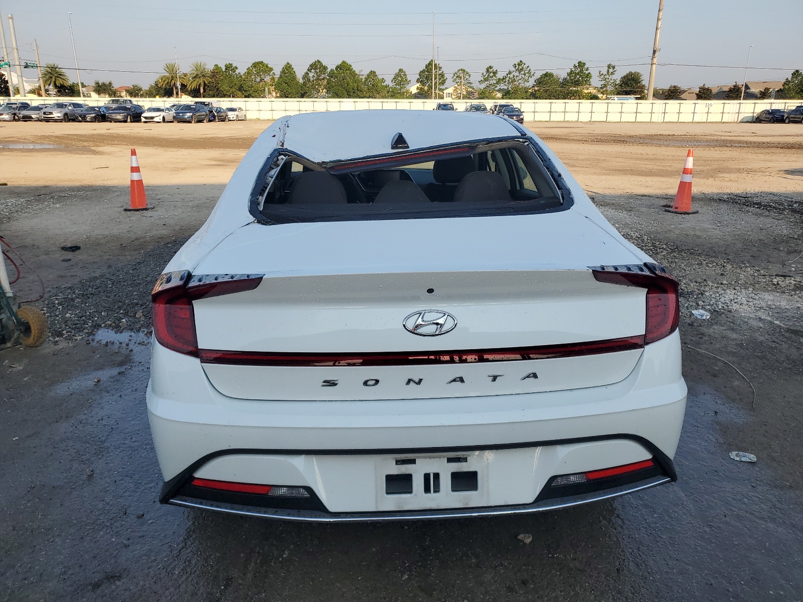 5NPEG4JAXNH147338 2022 Hyundai Sonata Se