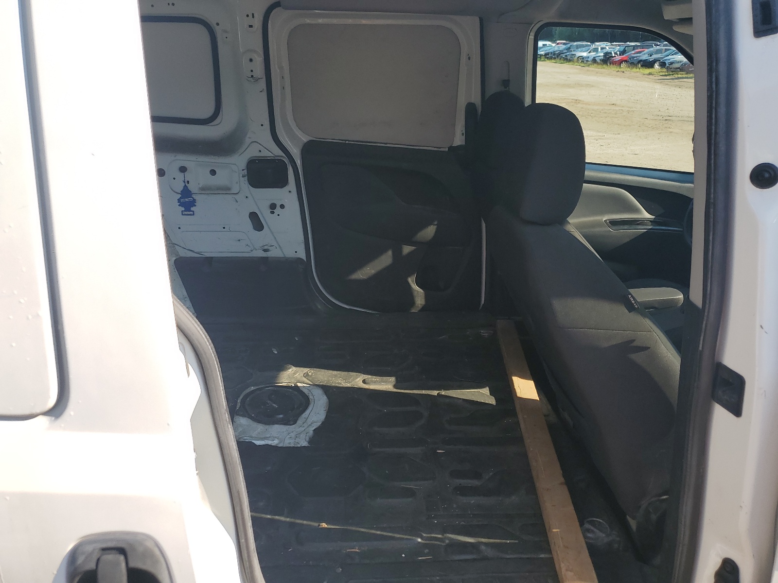 2016 Ram Promaster City vin: ZFBERFAT2G6B51667