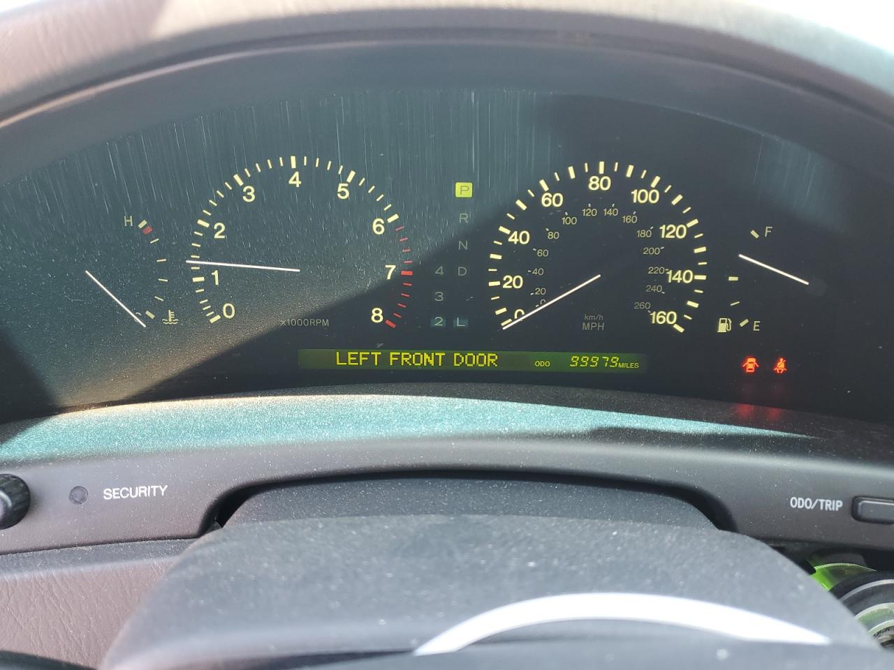 1998 Lexus Ls 400 VIN: JT8BH28F2W0138913 Lot: 68732604