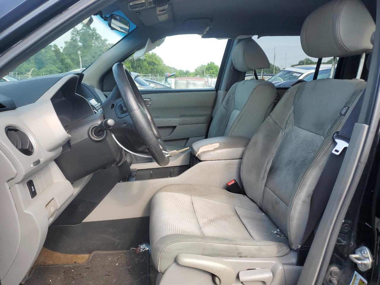 2013 Honda Pilot Lx VIN: 5FNYF4H23DB045701 Lot: 64560954