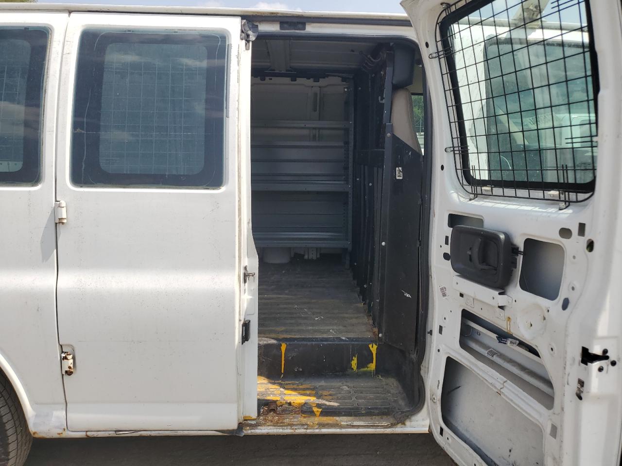 2004 Chevrolet Express G1500 VIN: 1GCFG15X541130387 Lot: 67458994