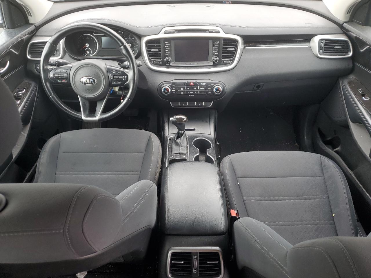 2018 Kia Sorento - Image 8