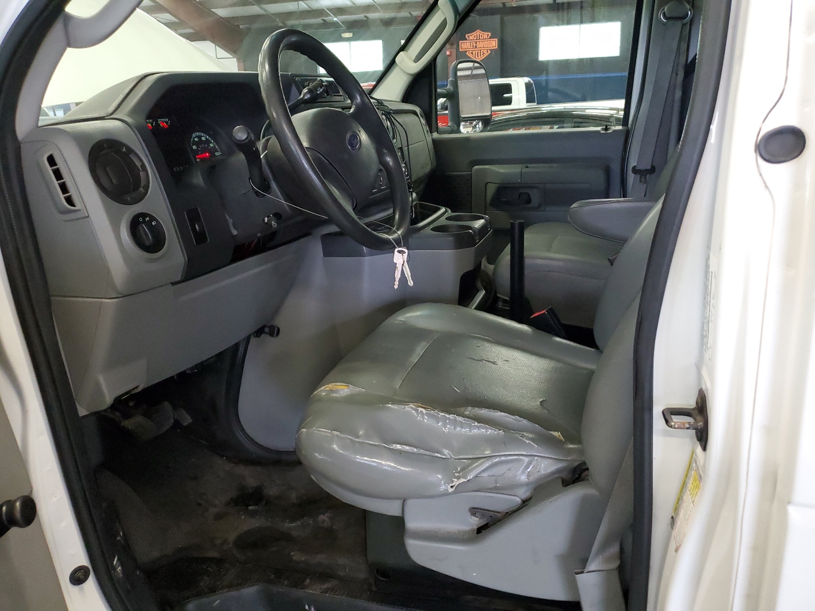 1FTNE1EW7BDB29665 2011 Ford Econoline E150 Van