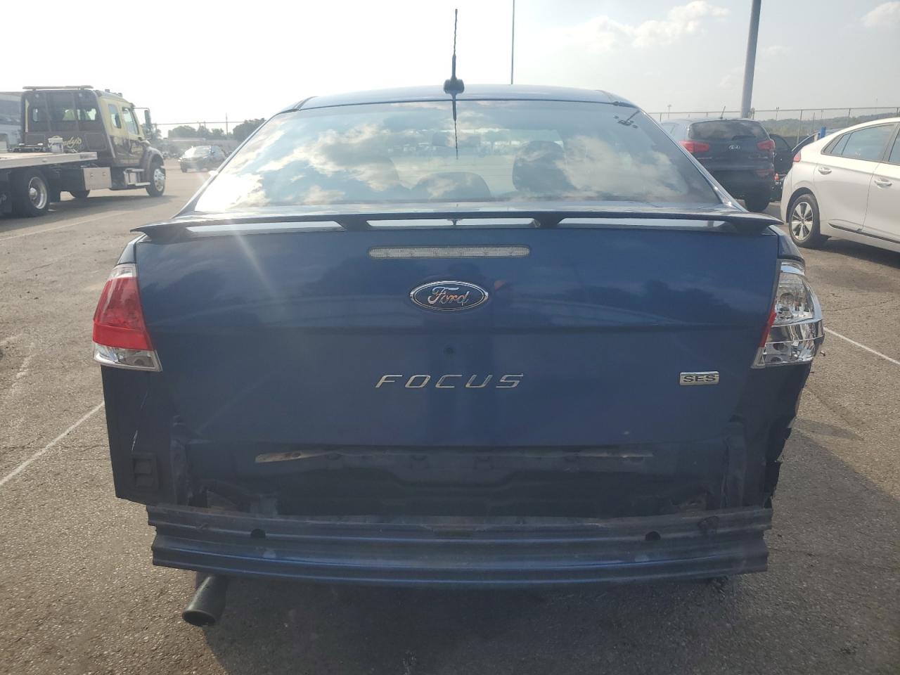 1FAHP36N89W164230 2009 Ford Focus Ses