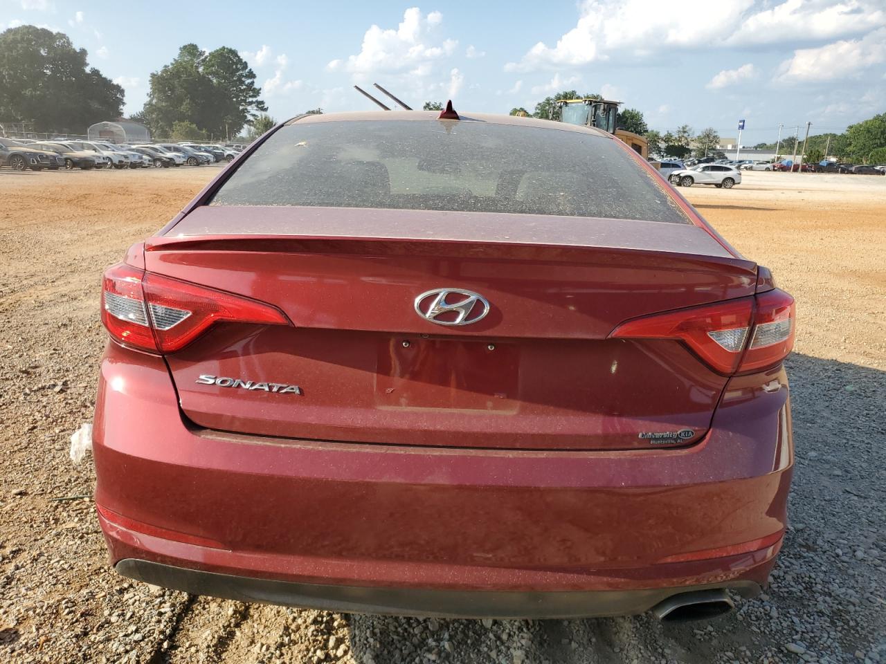 2015 Hyundai Sonata Se VIN: 5NPE24AF5FH256057 Lot: 68861874