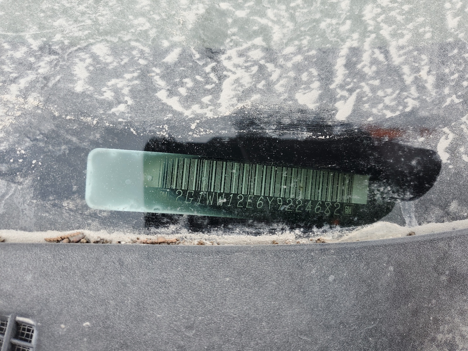 2G1WW12E6Y9224682 2000 Chevrolet Monte Carlo Ls