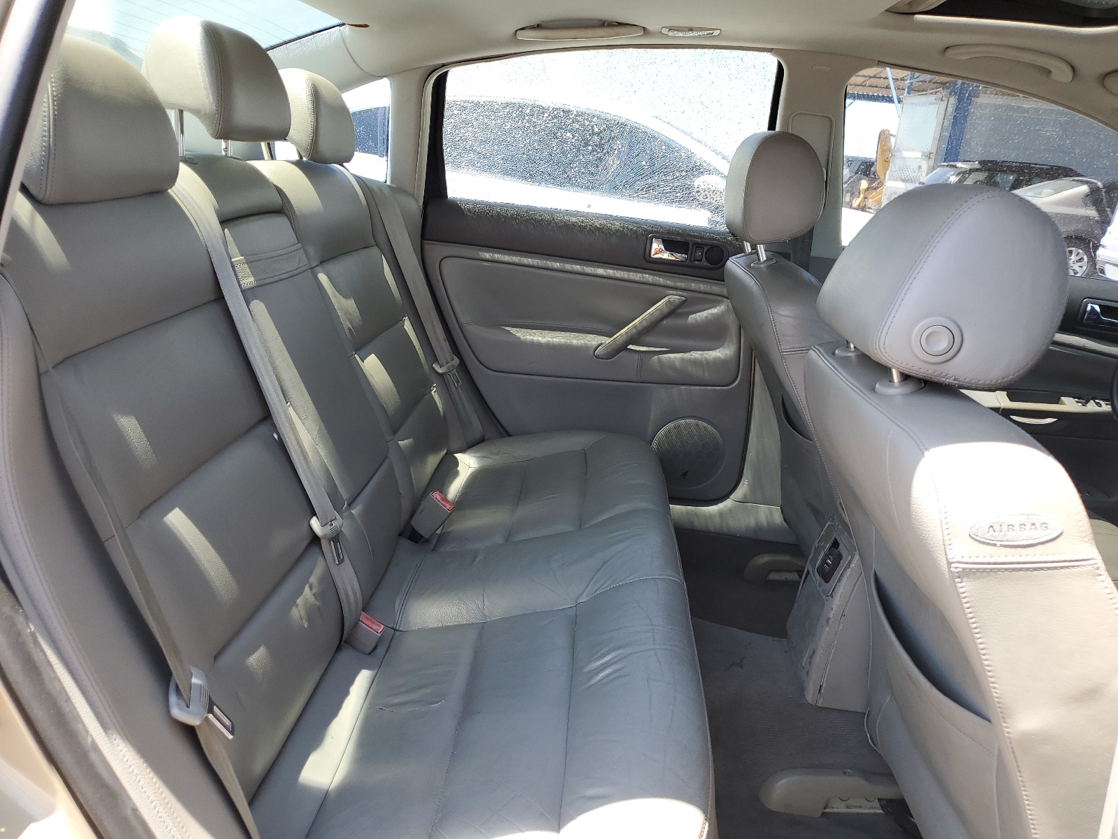 WVWPD63B91P141211 2001 Volkswagen Passat Gls