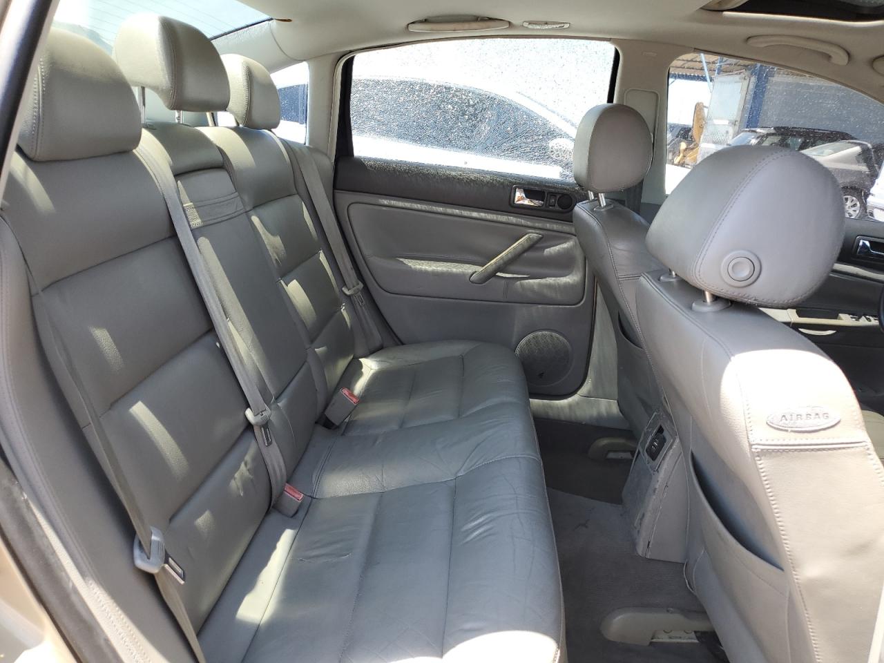 2001 Volkswagen Passat Gls VIN: WVWPD63B91P141211 Lot: 66922414