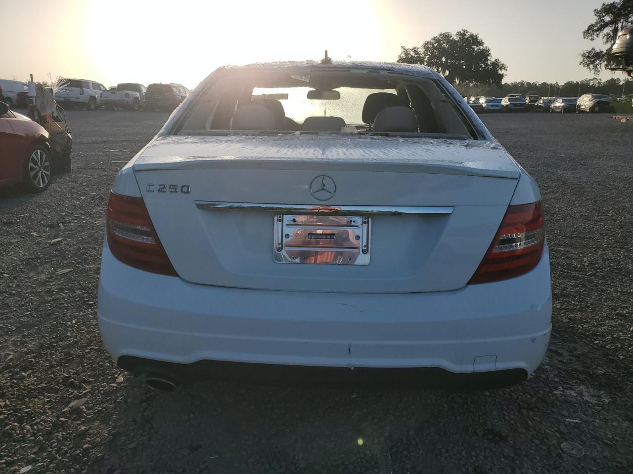2013 Mercedes-Benz C 250 VIN: WDDGF4HB5DR266115 Lot: 65886124