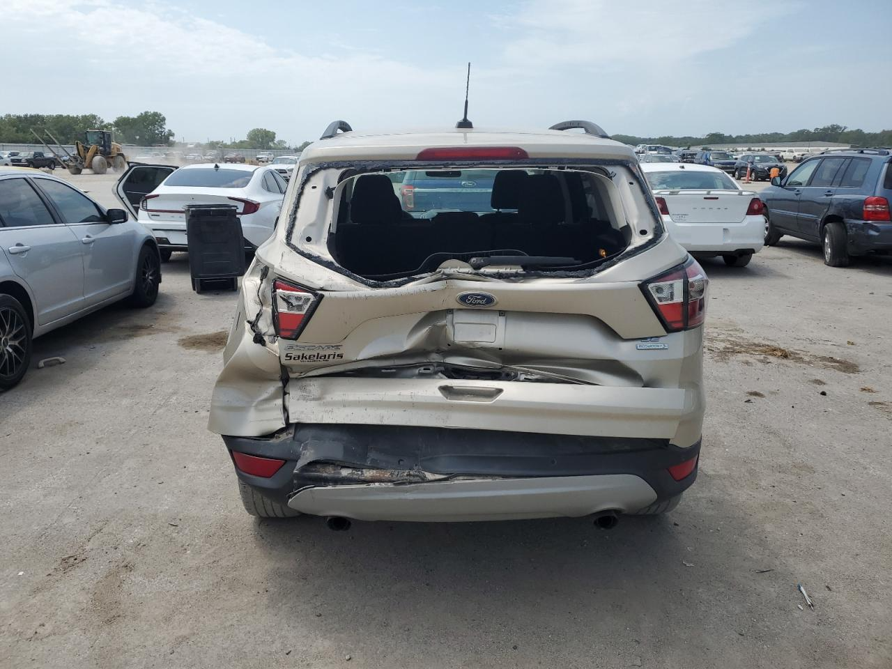 1FMCU0GD5HUC48013 2017 Ford Escape Se