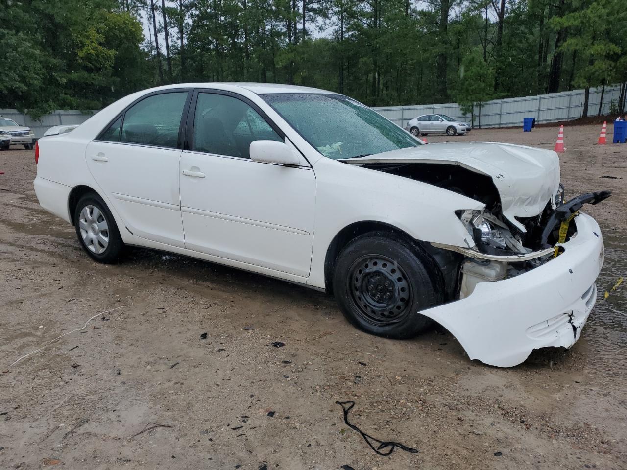 2004 Toyota Camry Le VIN: 4T1BE32K84U313592 Lot: 66325094