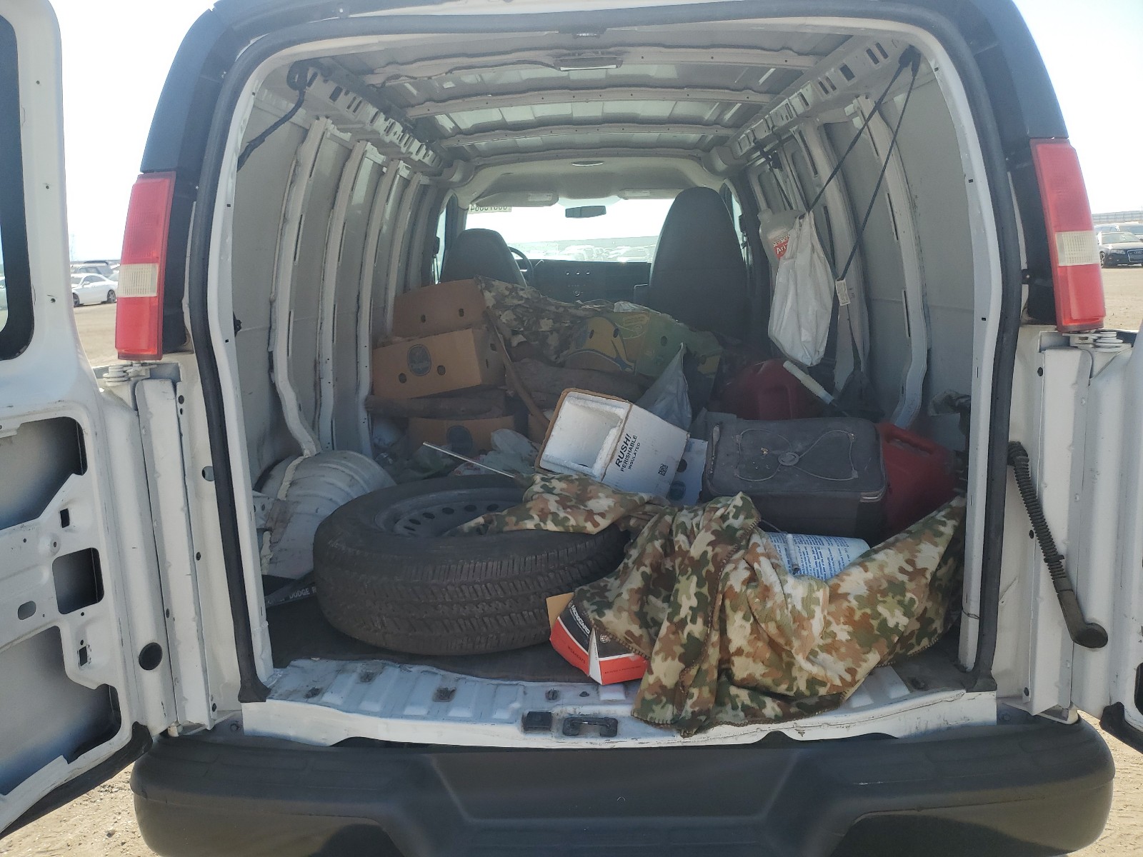 1GCSGAFX3E1165783 2014 Chevrolet Express G1500