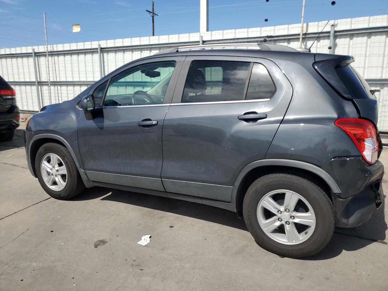 VIN 3GNCJLSB4GL151387 2016 CHEVROLET TRAX no.2